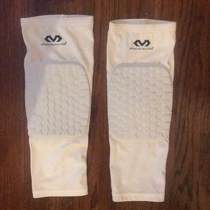McDavid White Hex Knee Pads XL new